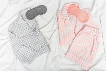 Pijamas de algodón vs. Sintéticas: ¿Cuál es la mejor versión para tu piel?