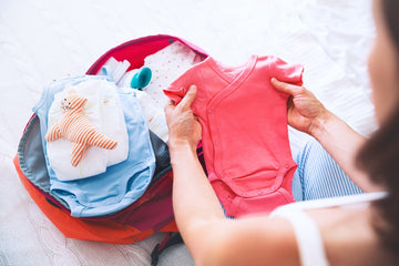 Tipos de ropa para bebe recien nacido que necesitas comprar